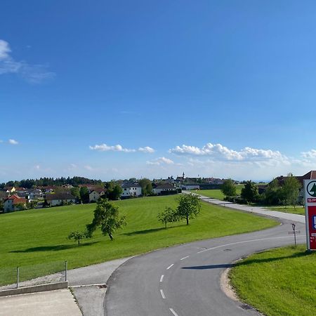 Wohnung City Nord Mit Balkon Herzogsdorf Экстерьер фото