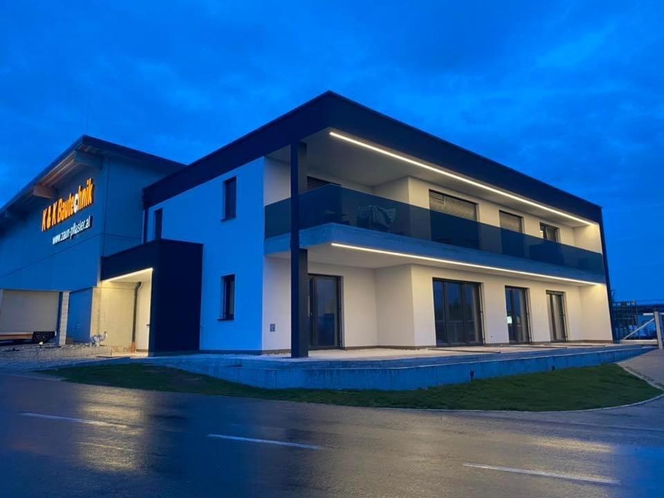 Wohnung City Nord Mit Balkon Herzogsdorf Экстерьер фото